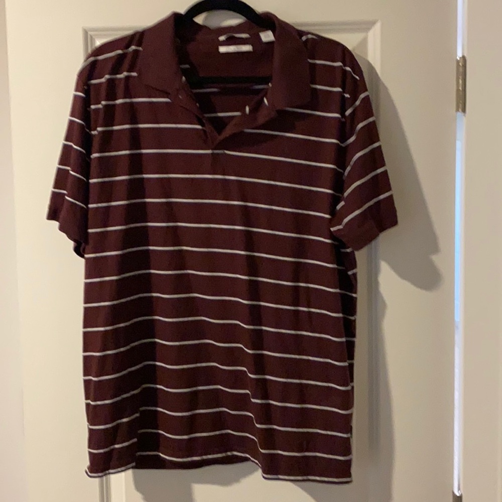 📌 3 for $20📌 Men’s Calvin Klein polo shirt size XL